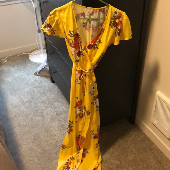Loft yellow beach wrap dress - Picture 2 of 4